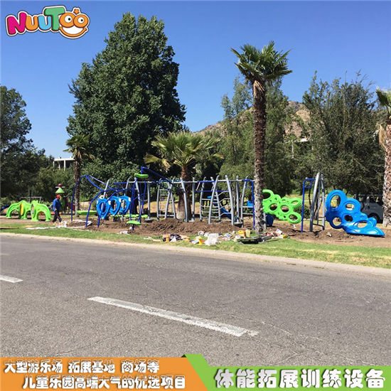房產(chǎn)小區(qū)戶外拓展滑道_樂圖非標游樂