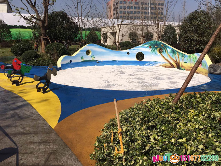 玩游樂園的海盜船，應(yīng)該注意什么呢？