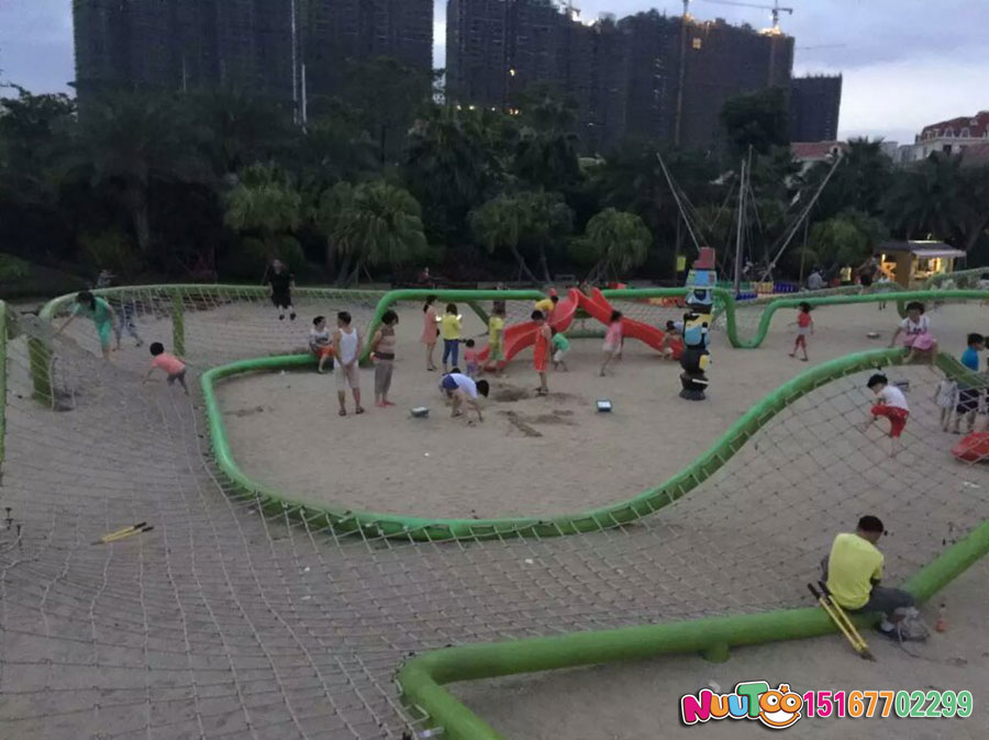 幼兒園環(huán)境的營造需要什么？離不開優(yōu)質(zhì)的游樂設(shè)備
