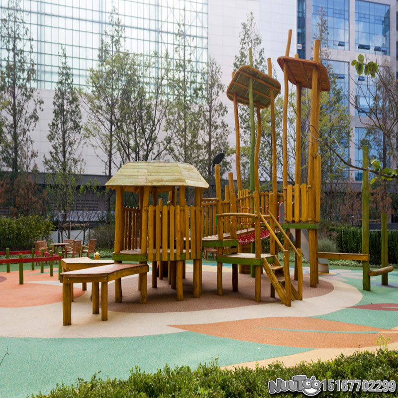 因?yàn)橥顿Y兒童樂園滑滑梯，我走上了人生高峰