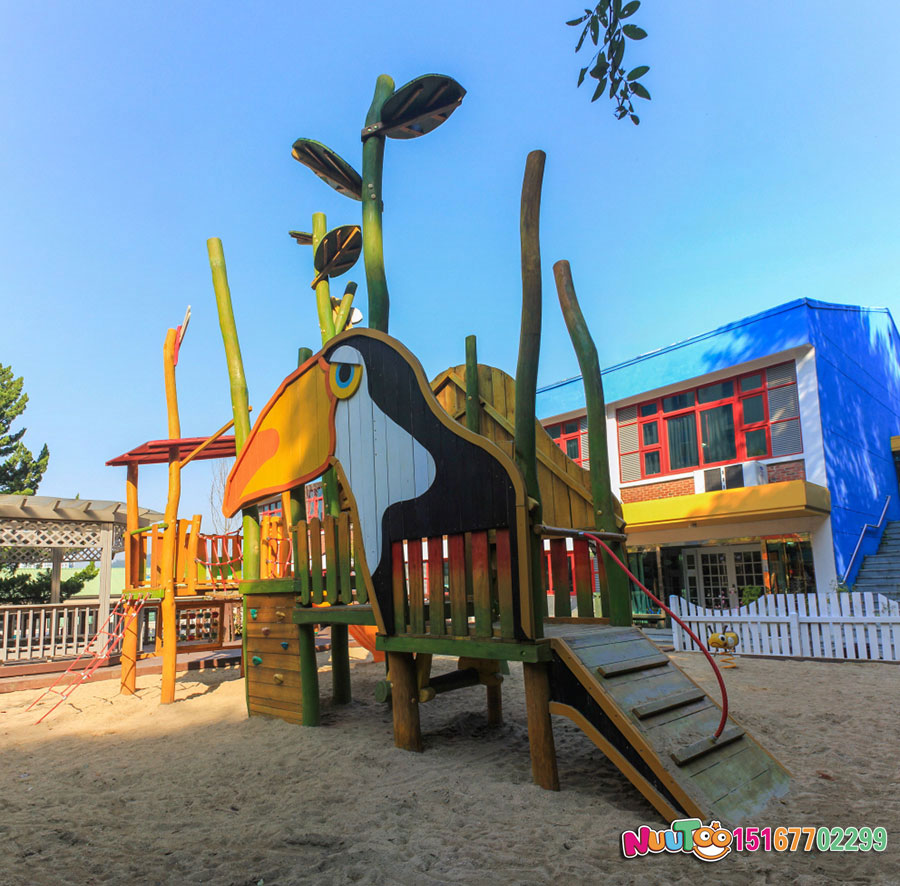 如何選擇正確的幼兒園戶外滑梯以及戶外滑梯怎么保養(yǎng)？